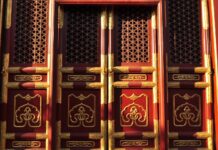 Japońska ceremonia kąpieli onsen – luksus w rytmie zen